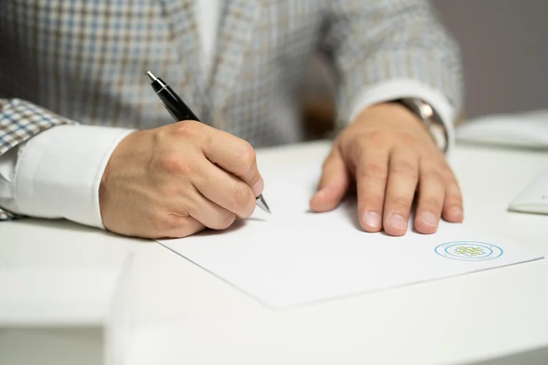 Quand utiliser la signature P/O ?